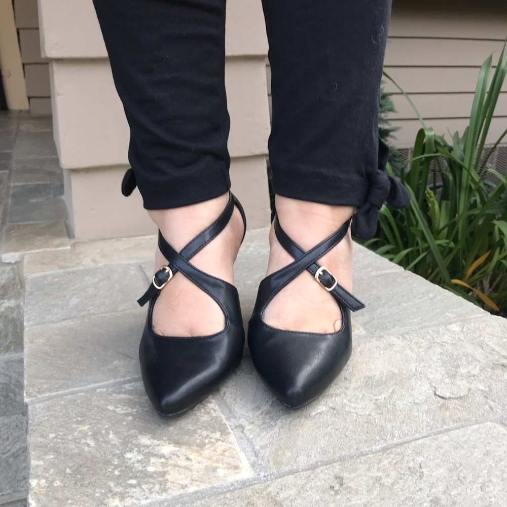 New Criss Cross Buckle Heels - Picture 4 of 11